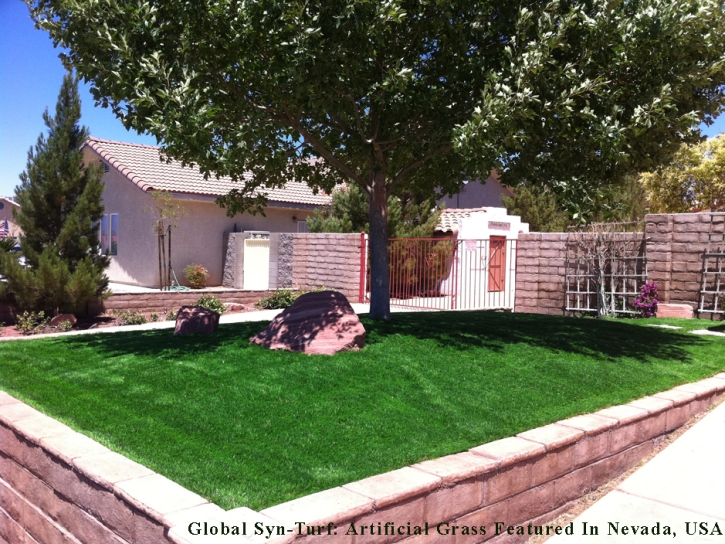 Grass Turf South Venice, Florida Landscape Design, Small Front Yard Landscaping